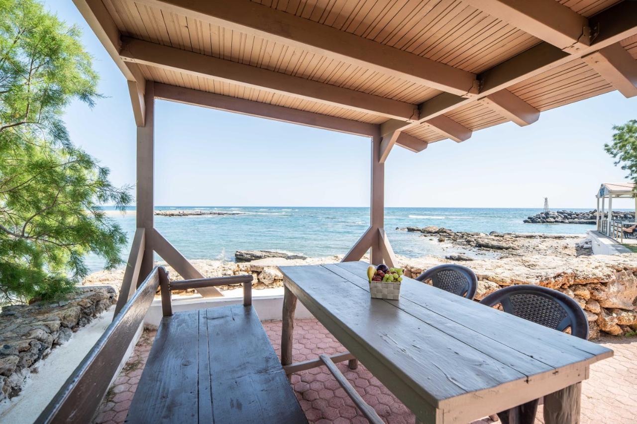 Mylos Seaside Experience Frangokastello Eksteriør billede